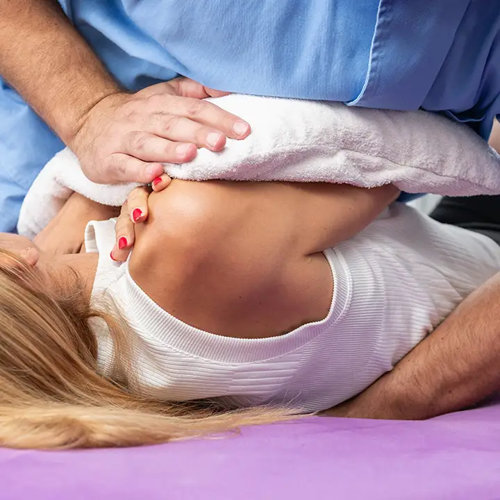 chiropractic-adjustment-720